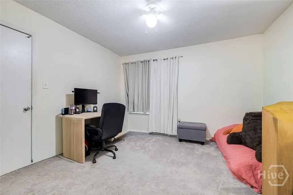 401 N Cromwell Road Savannah GA 31410