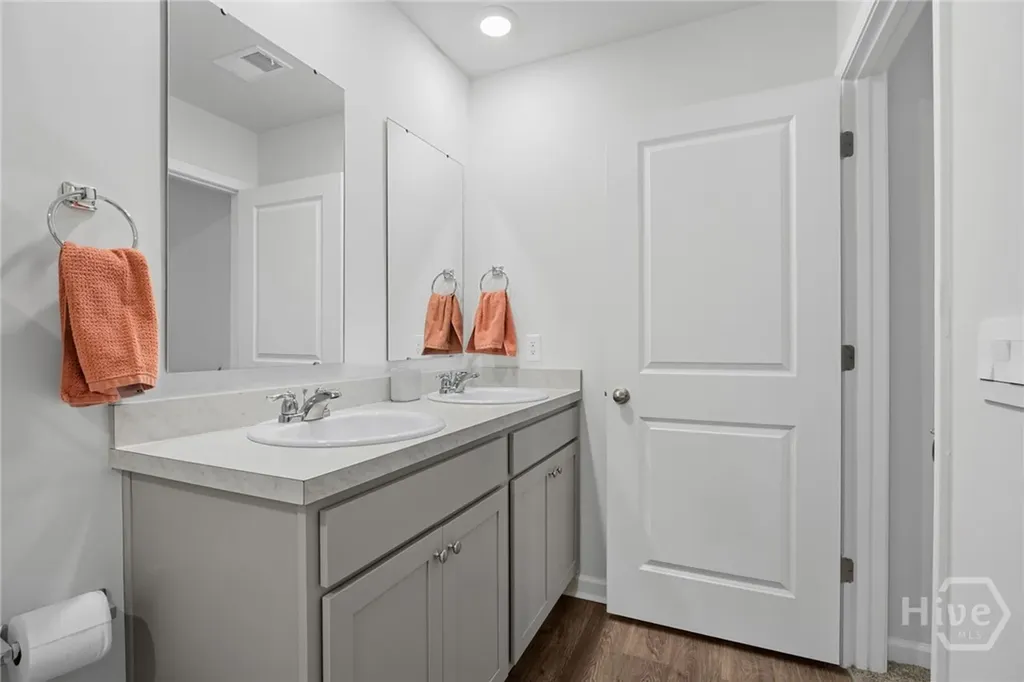 184 Coneflower Road Bloomingdale GA 31302