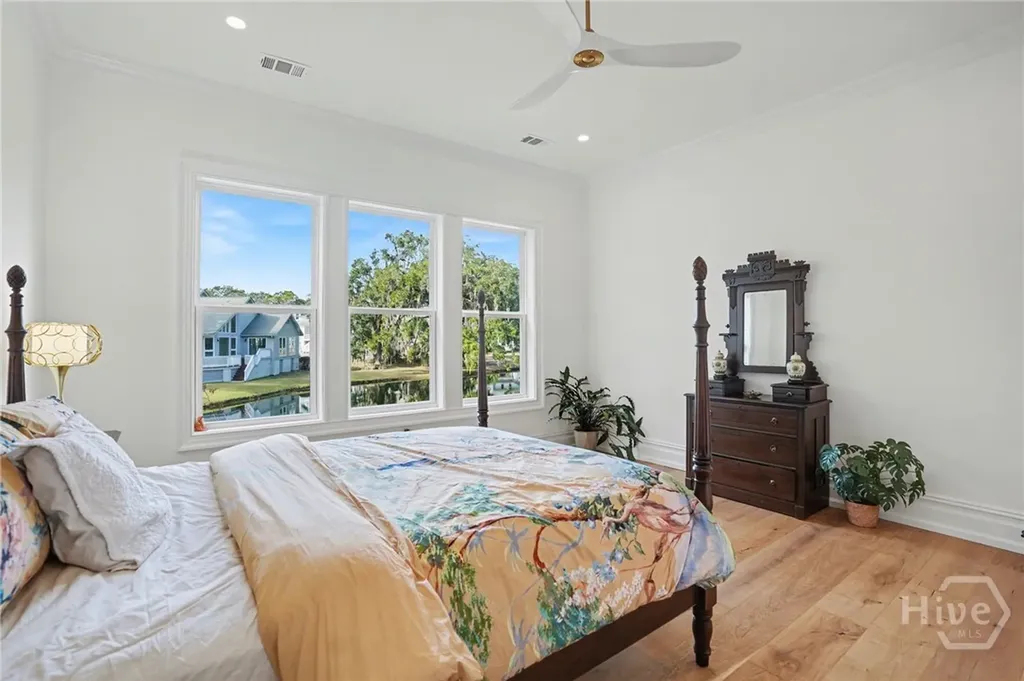 2 Top Gallant Circle Savannah GA 31411