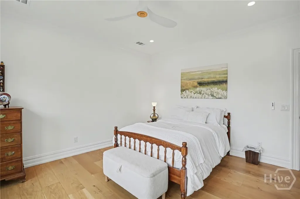 2 Top Gallant Circle Savannah GA 31411