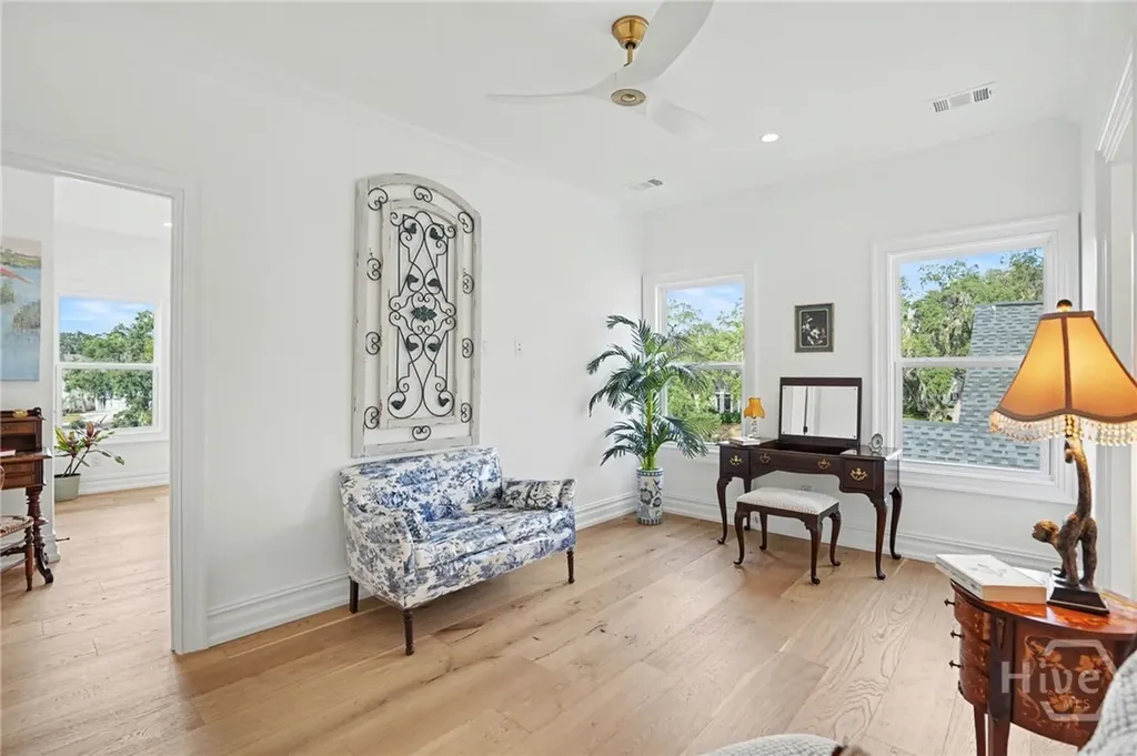2 Top Gallant Circle Savannah GA 31411