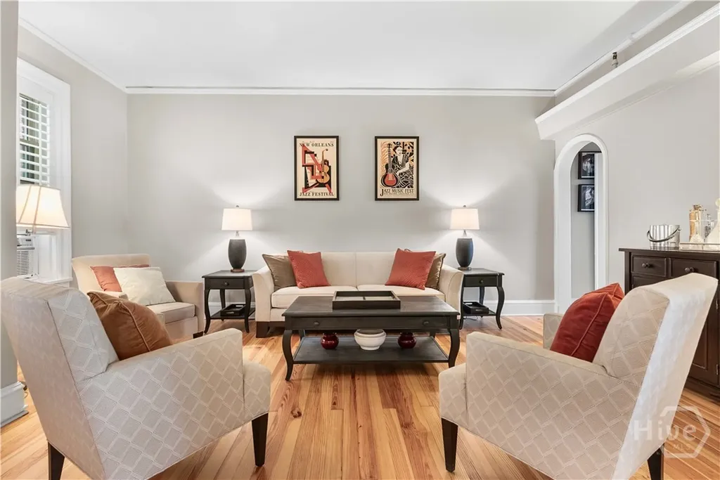 24 E Liberty Street Savannah GA 31401