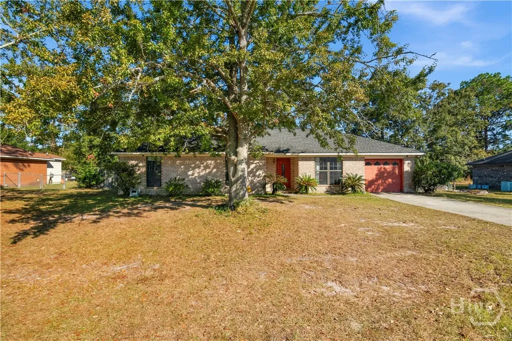 166 Stephanie Drive Allenhurst GA 31301