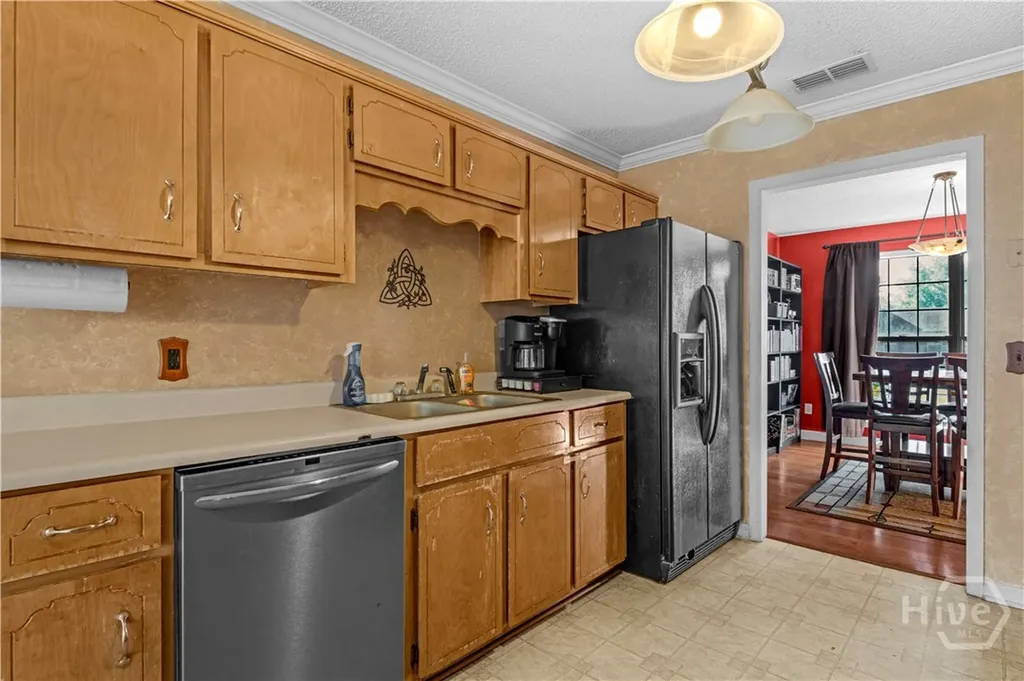 166 Stephanie Drive Allenhurst GA 31301