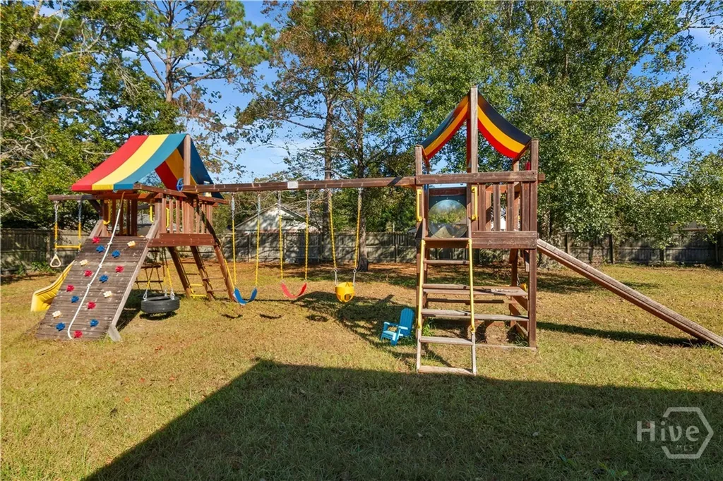 166 Stephanie Drive Allenhurst GA 31301