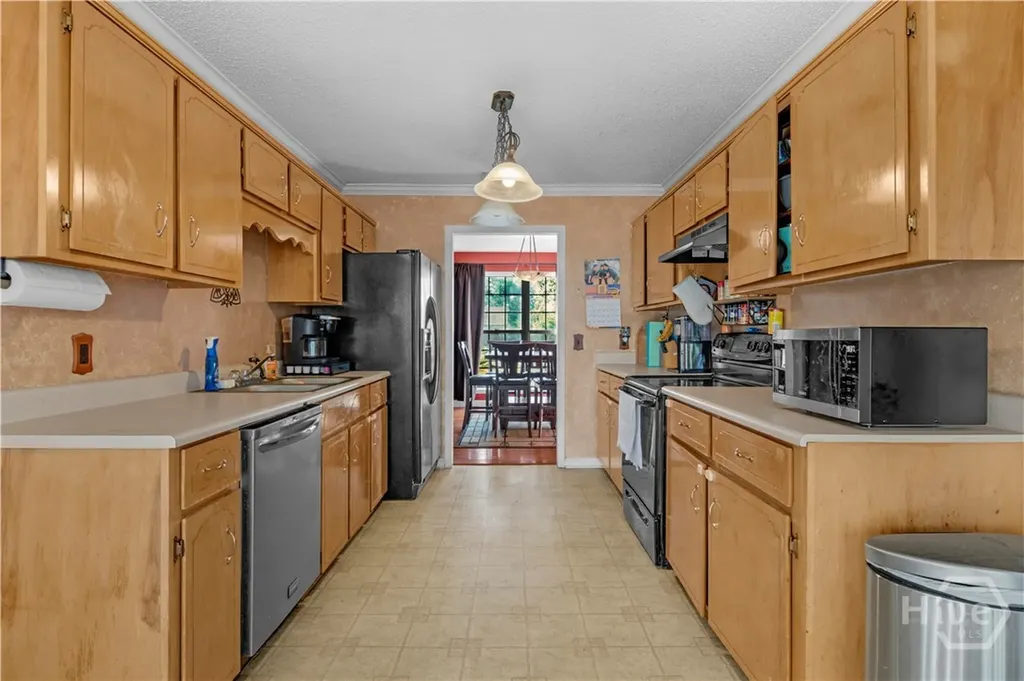 166 Stephanie Drive Allenhurst GA 31301