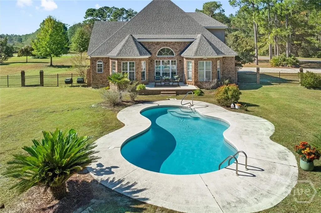 24 Demeries Lake Court Richmond Hill GA 31324