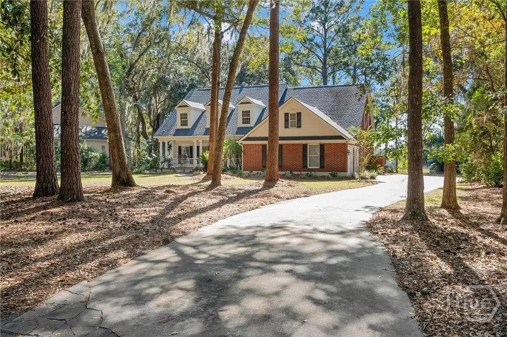 262 Mingarry Drive Richmond Hill GA 31324