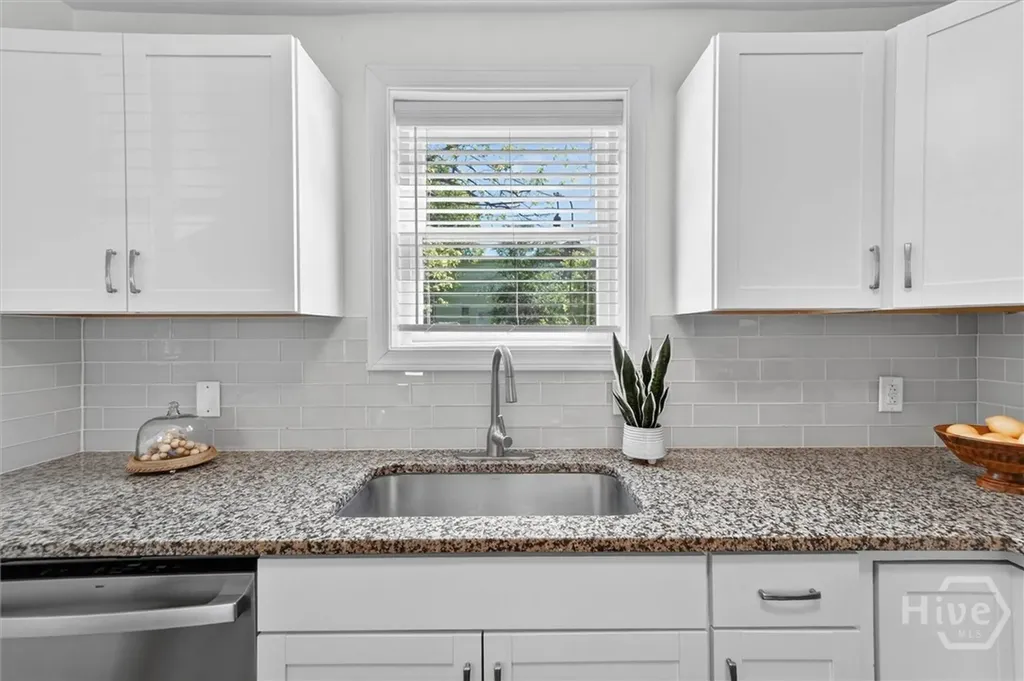 631 W 35th Street Savannah GA 31415