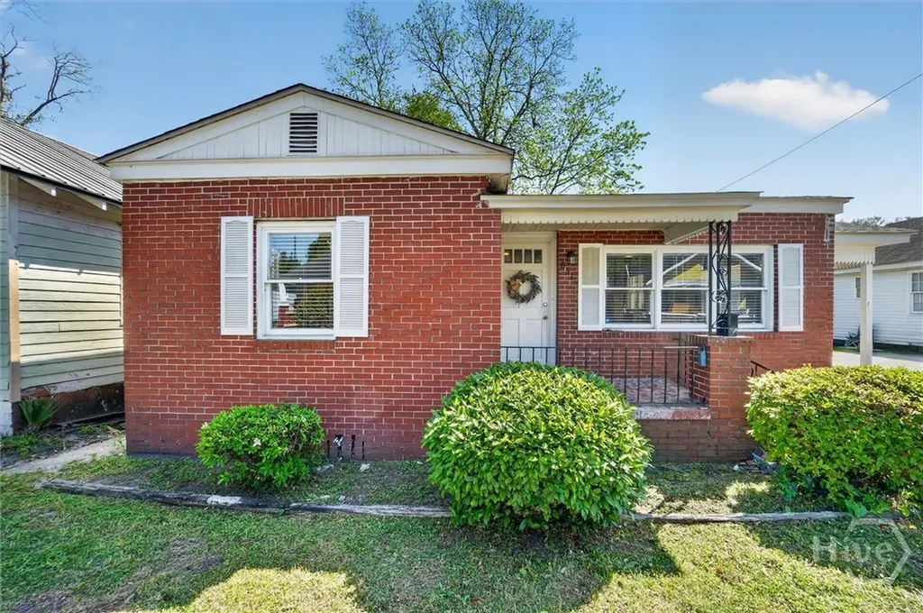 631 W 35th Street Savannah GA 31415
