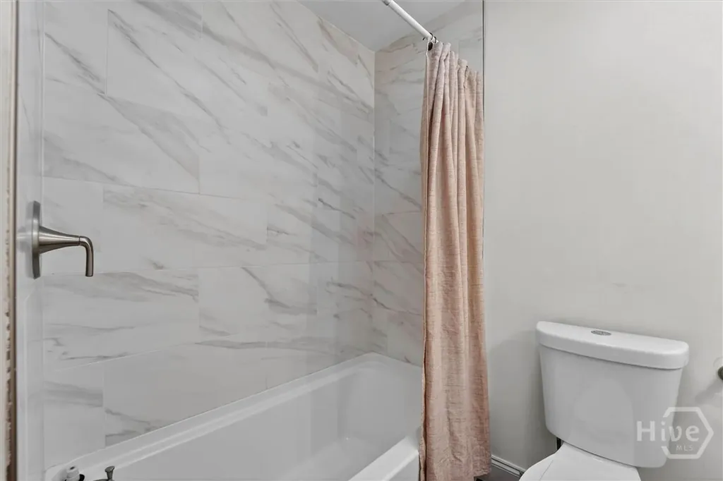 631 W 35th Street Savannah GA 31415