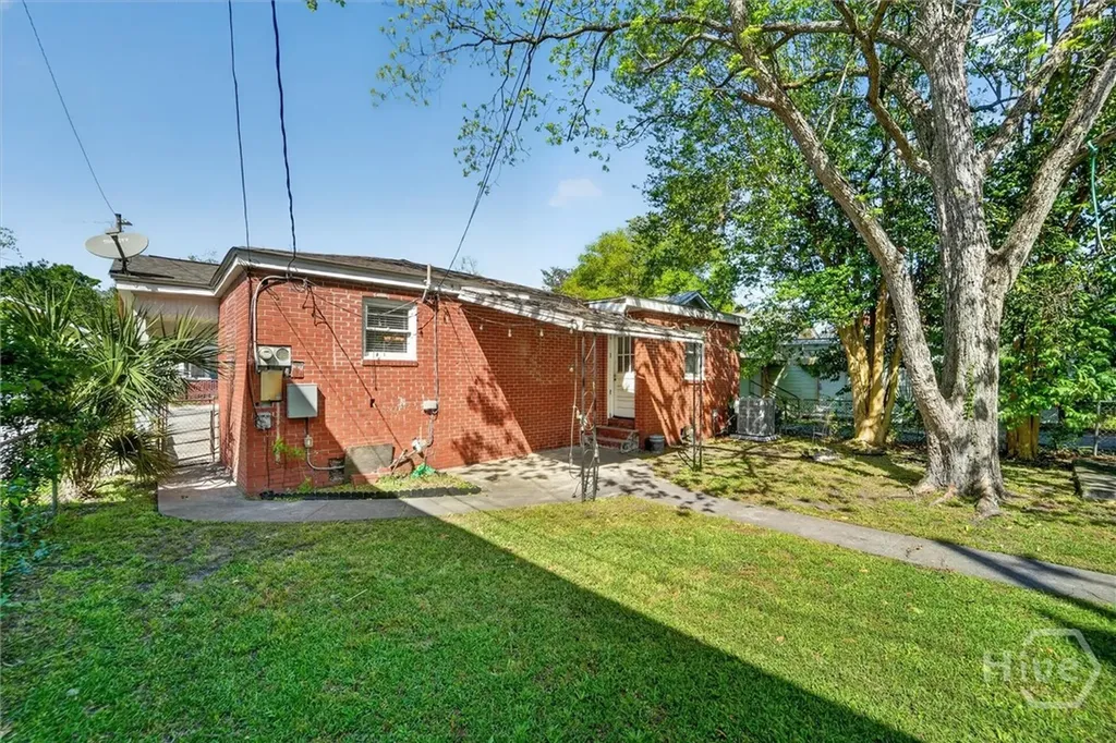 631 W 35th Street Savannah GA 31415