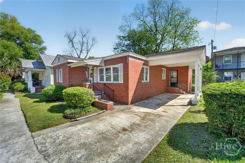631 W 35th Street Savannah GA 31415