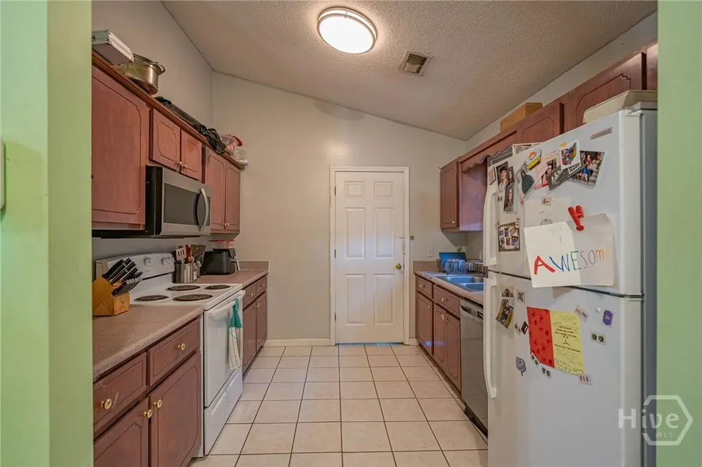 202 Stag Road Springfield GA 31329