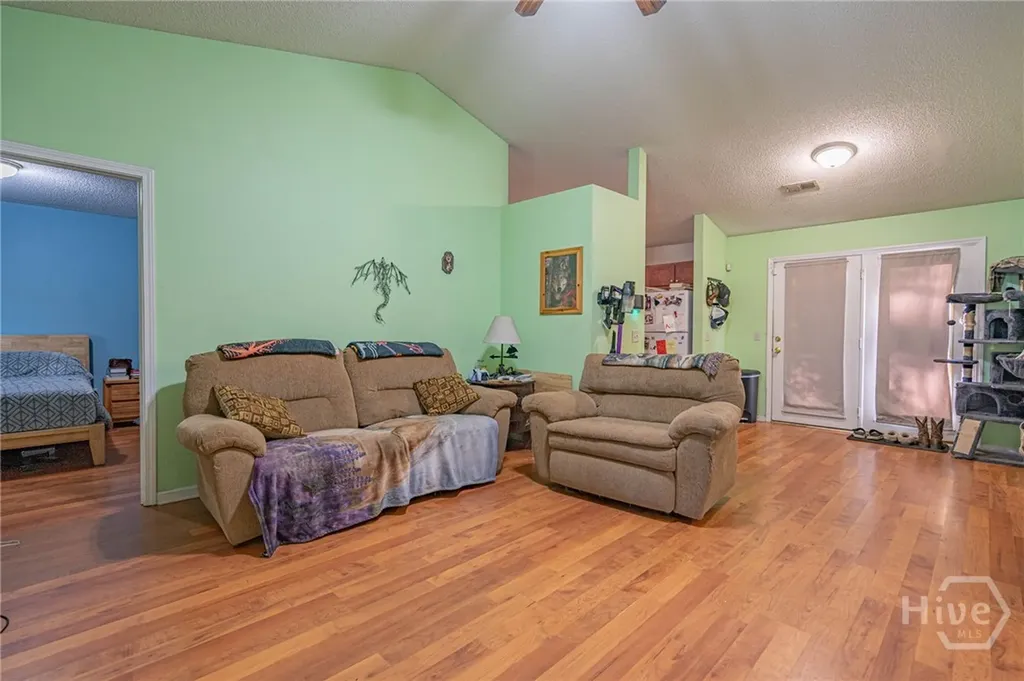 202 Stag Road Springfield GA 31329