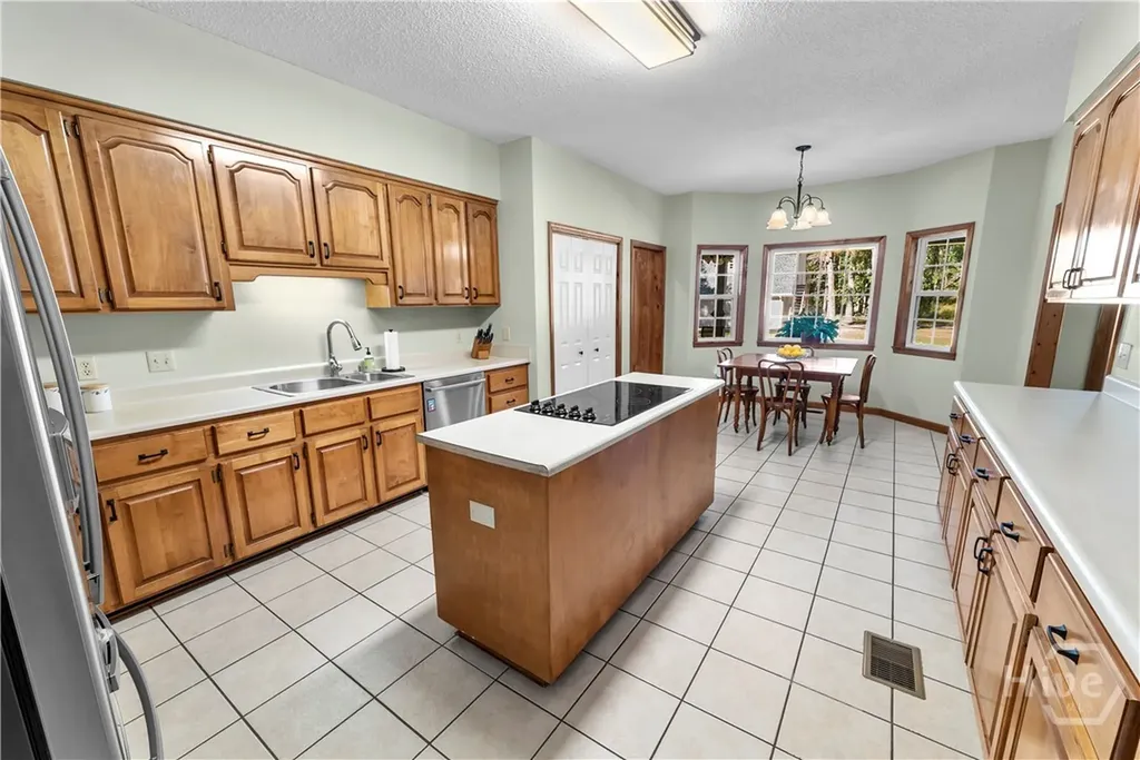472 S Laurel Circle Eden GA 31307