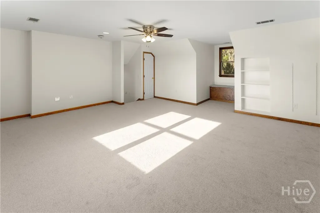 255 Passaic Lane Richmond Hill GA 31324