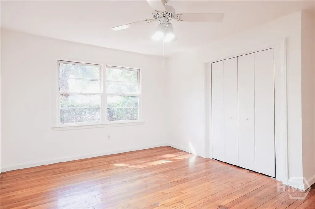 112 E Derenne Avenue Savannah GA 31405