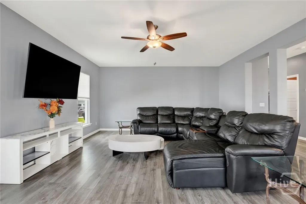 153 Greyfield Circle Savannah GA 31407