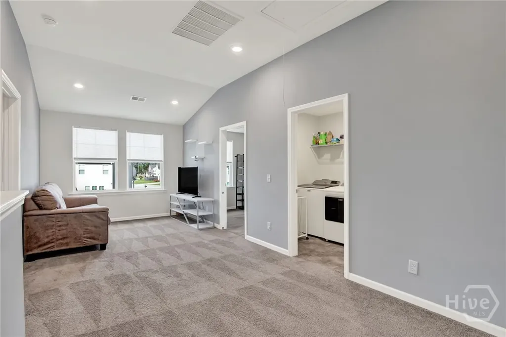 153 Greyfield Circle Savannah GA 31407