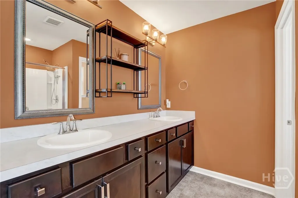153 Greyfield Circle Savannah GA 31407