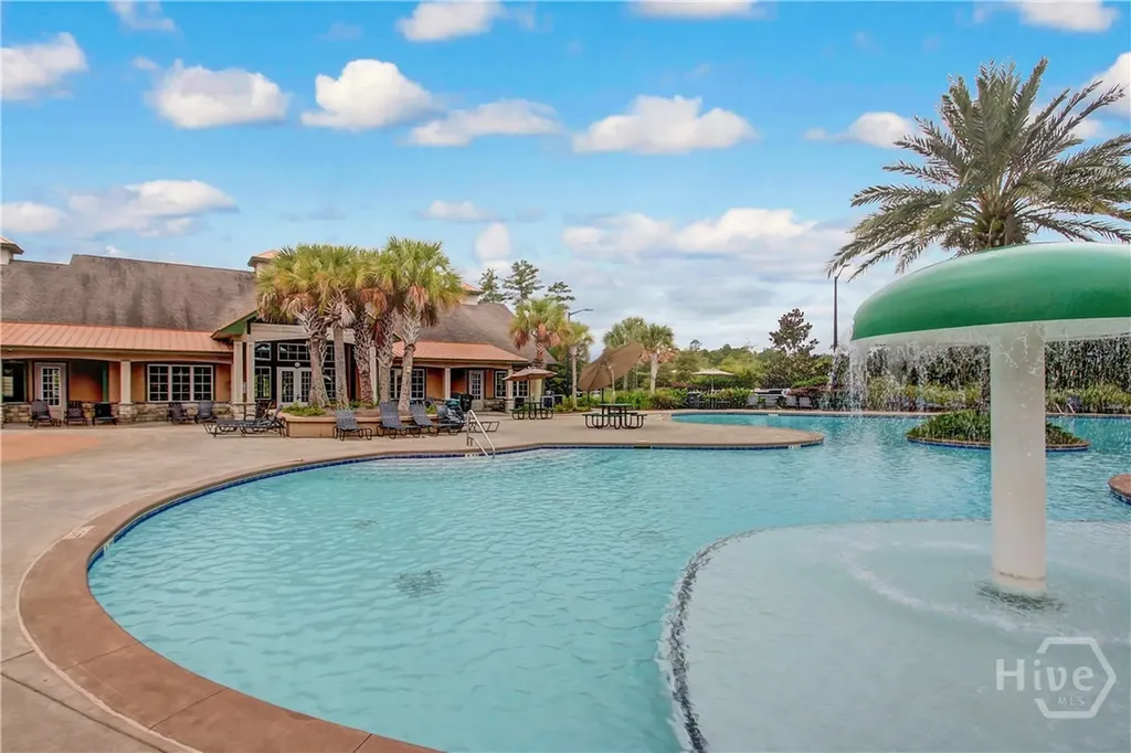153 Greyfield Circle Savannah GA 31407