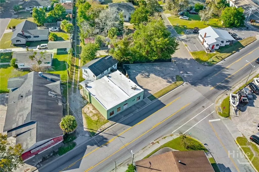 2203 Skidaway Road Savannah GA 31404