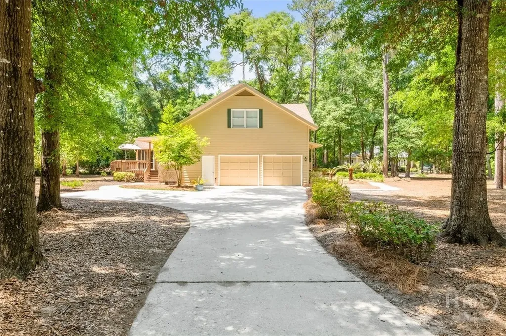 18 Passaic Drive Richmond Hill GA 31324