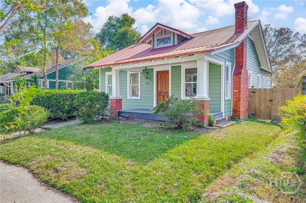 1219 E 48th Street Savannah GA 31404