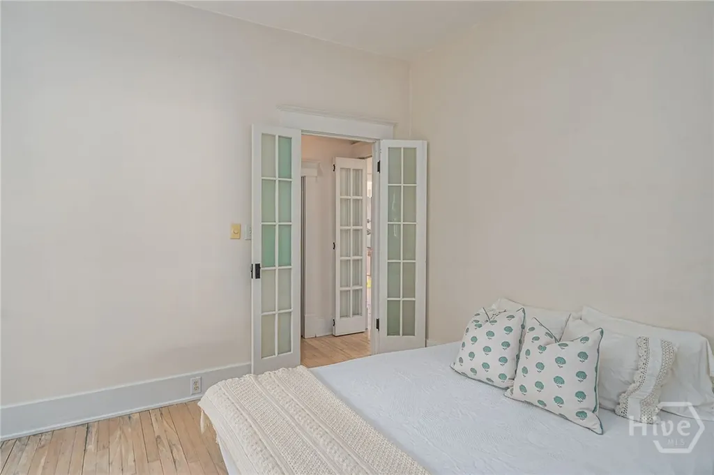 1219 E 48th Street Savannah GA 31404