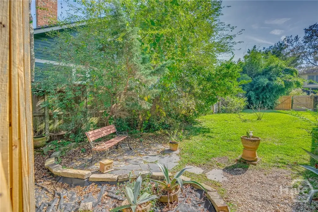 1219 E 48th Street Savannah GA 31404