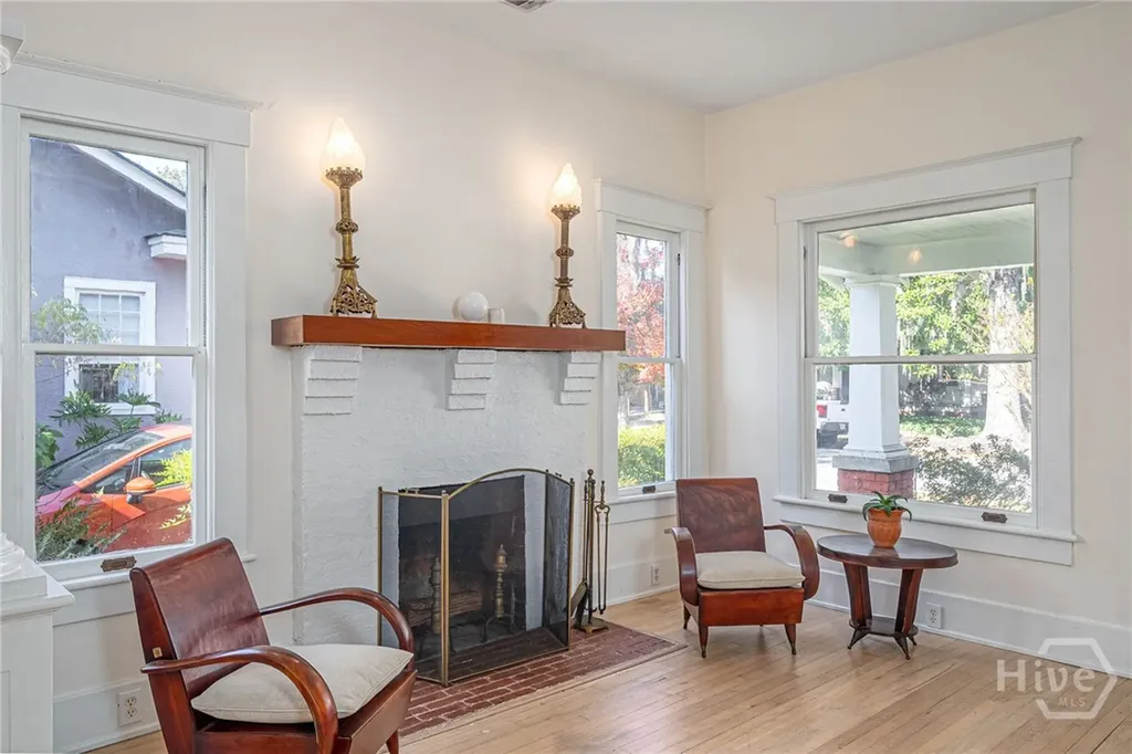 1219 E 48th Street Savannah GA 31404