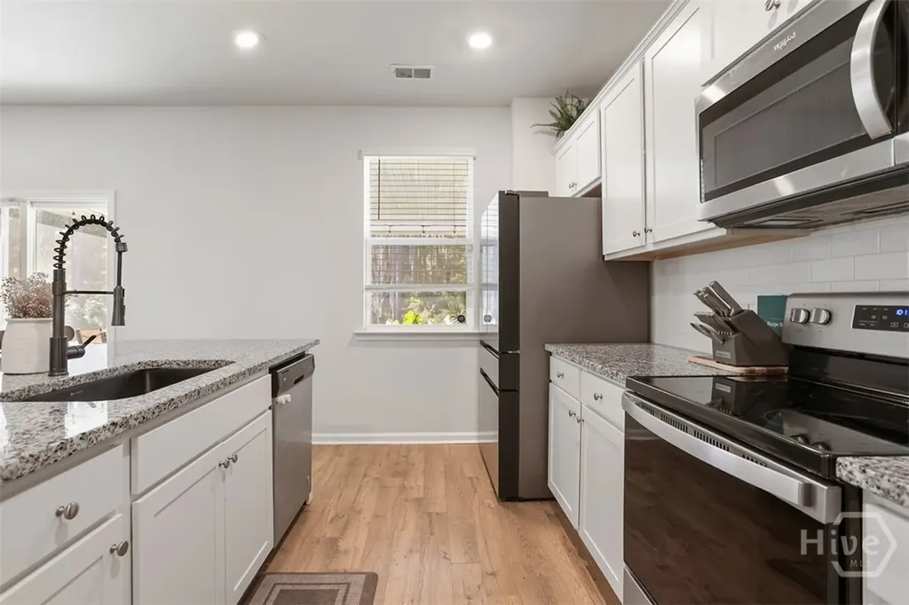 122 Charles Lane Pooler GA 31322