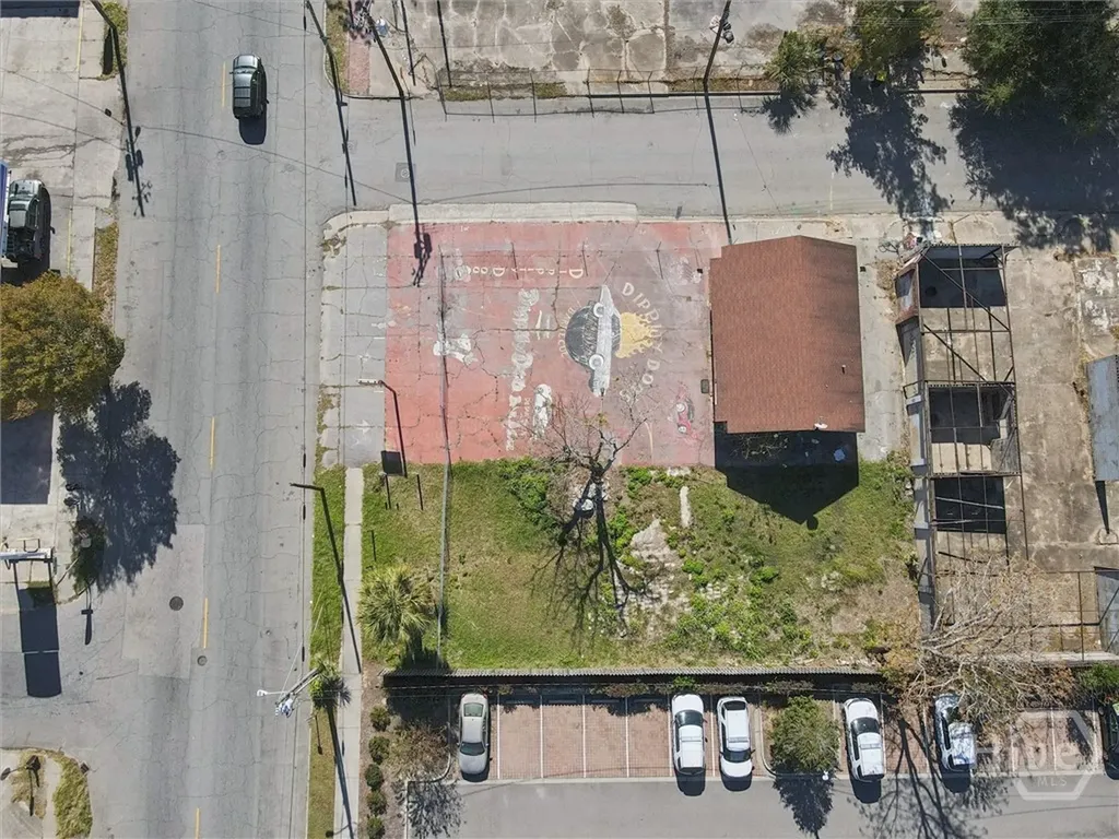 1805 / 1807 Montgomery Street Savannah GA 31401