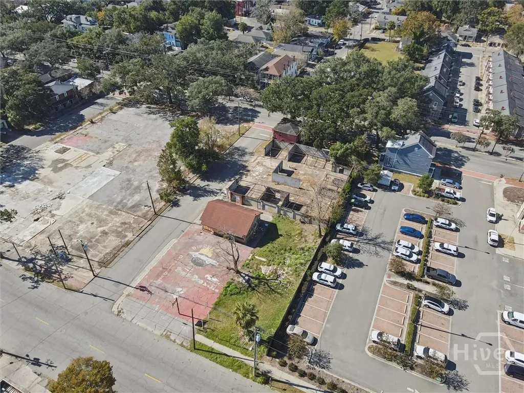 1805 / 1807 Montgomery Street Savannah GA 31401