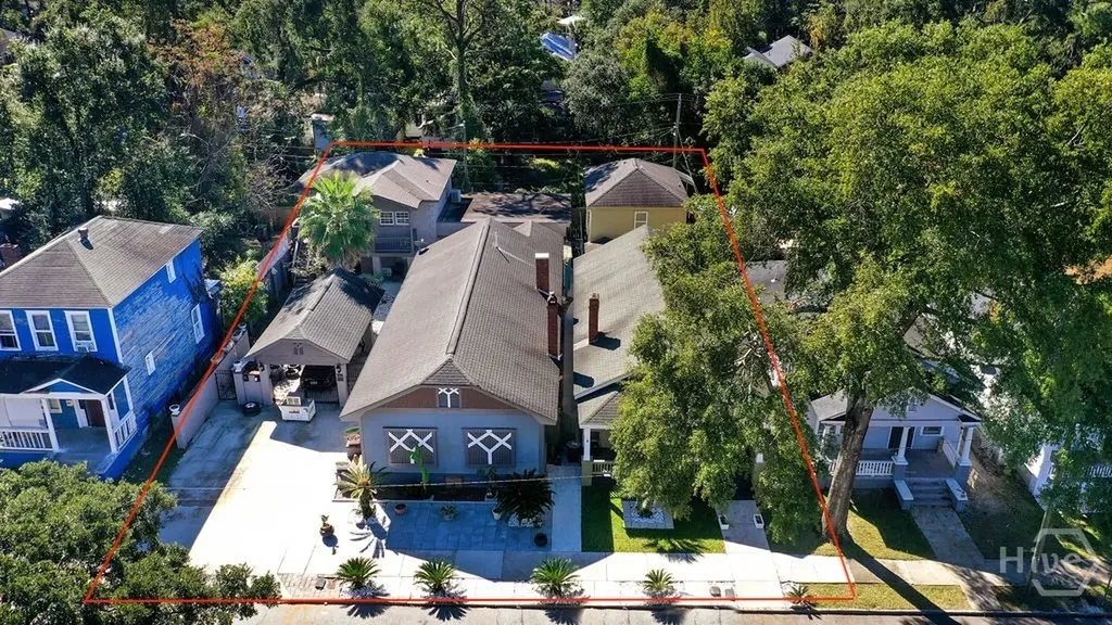 913-917 W 38th Street Savannah GA 31401