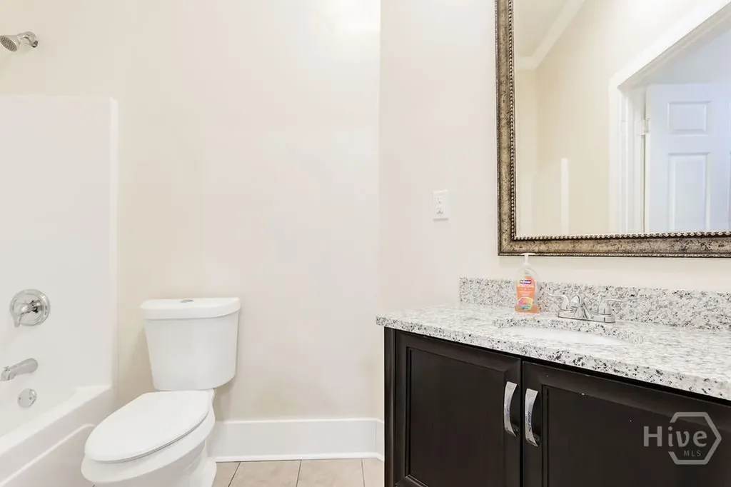913-917 W 38th Street Savannah GA 31401