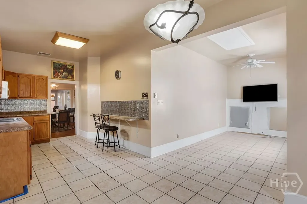 913-917 W 38th Street Savannah GA 31401