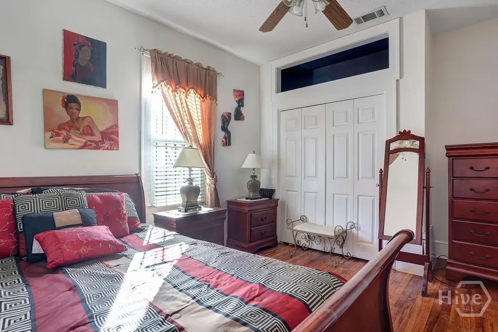 913-917 W 38th Street Savannah GA 31401
