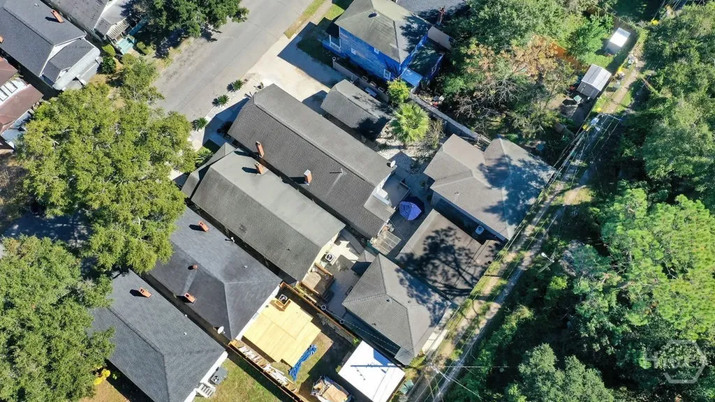 913-917 W 38th Street Savannah GA 31401