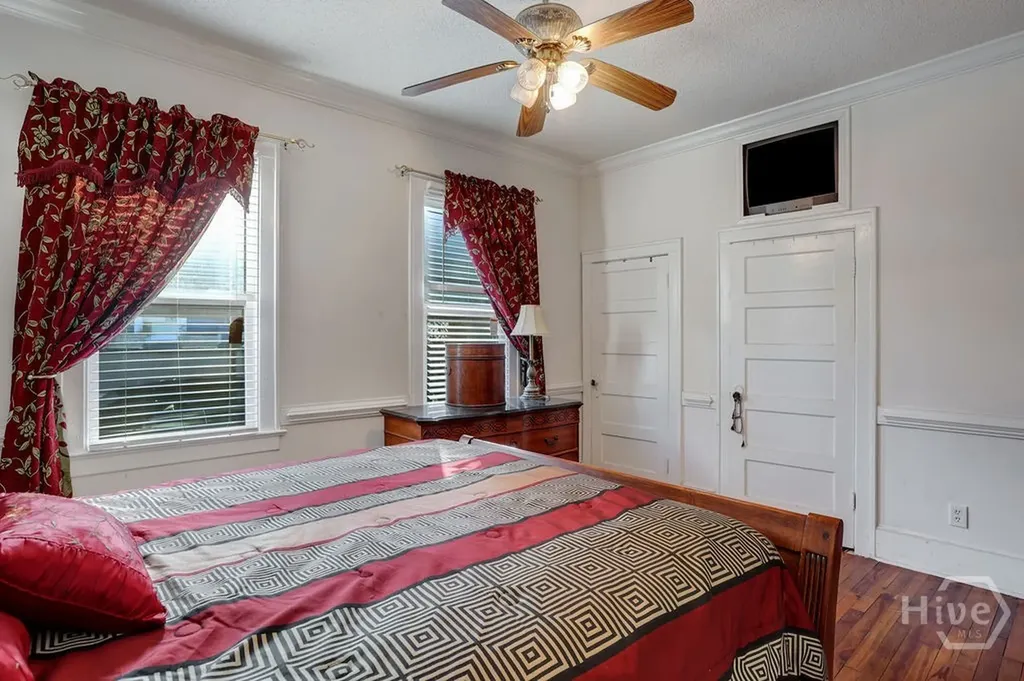 913-917 W 38th Street Savannah GA 31401