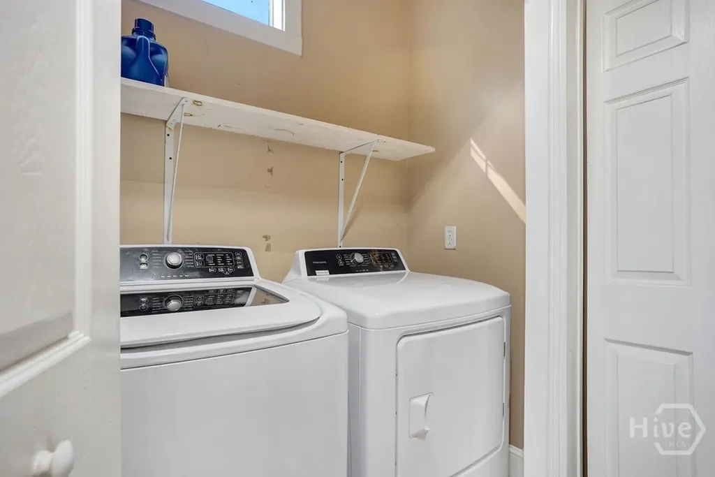 913-917 W 38th Street Savannah GA 31401