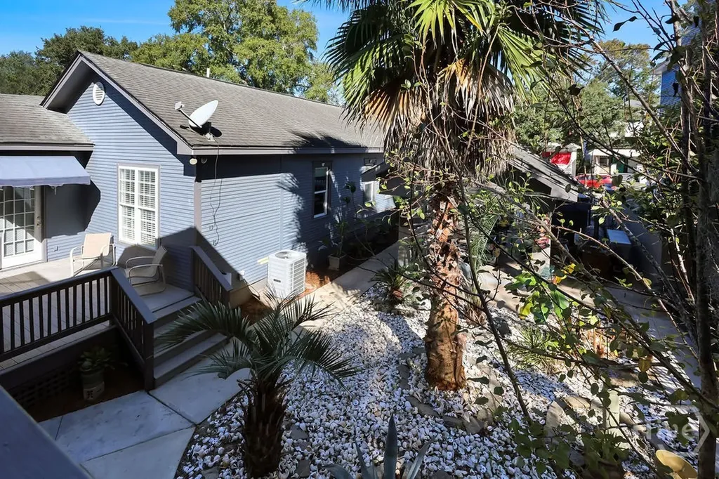 913-917 W 38th Street Savannah GA 31401