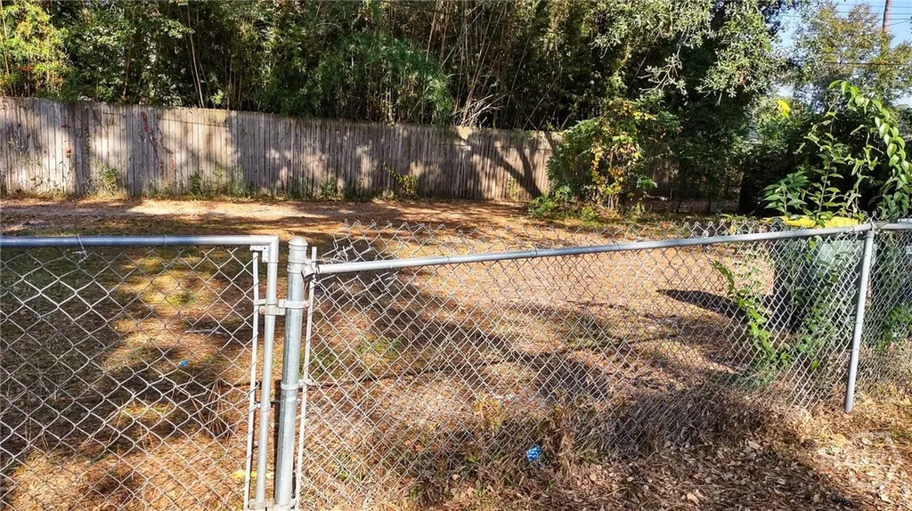 110 E Derenne Avenue Savannah GA 31405