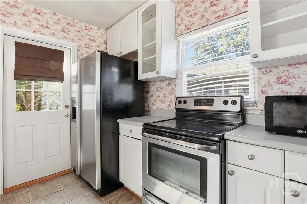 115 E 60th Street Savannah GA 31405