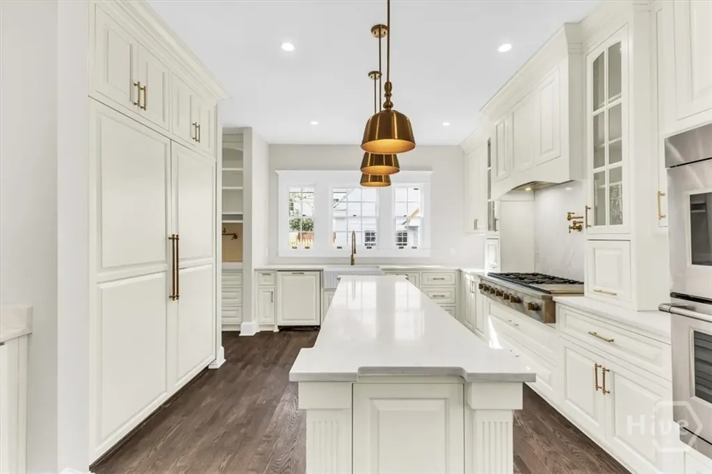 317 E 45th Street Savannah GA 31405