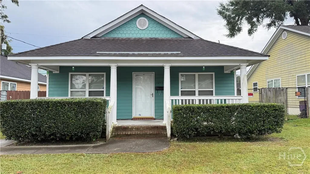 1219 E Waldburg Street Savannah GA 31404