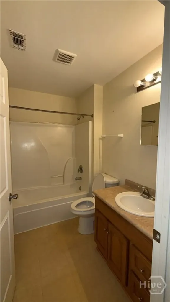 1219 E Waldburg Street Savannah GA 31404
