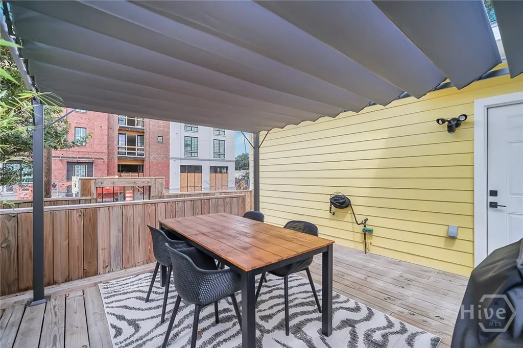 321 W 31st Street Savannah GA 31401