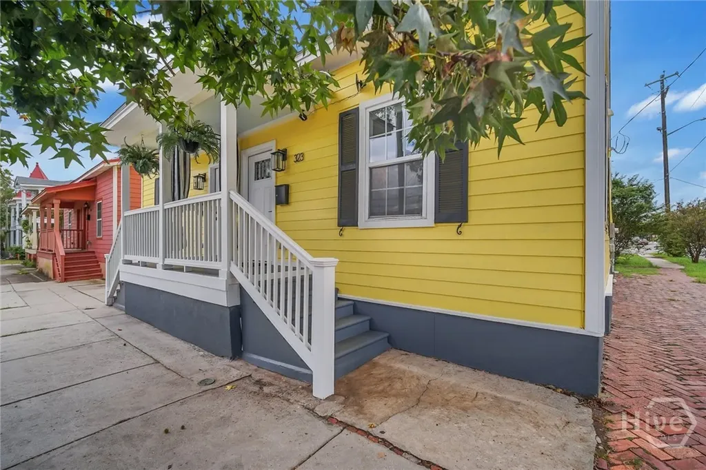 321 W 31st Street Savannah GA 31401